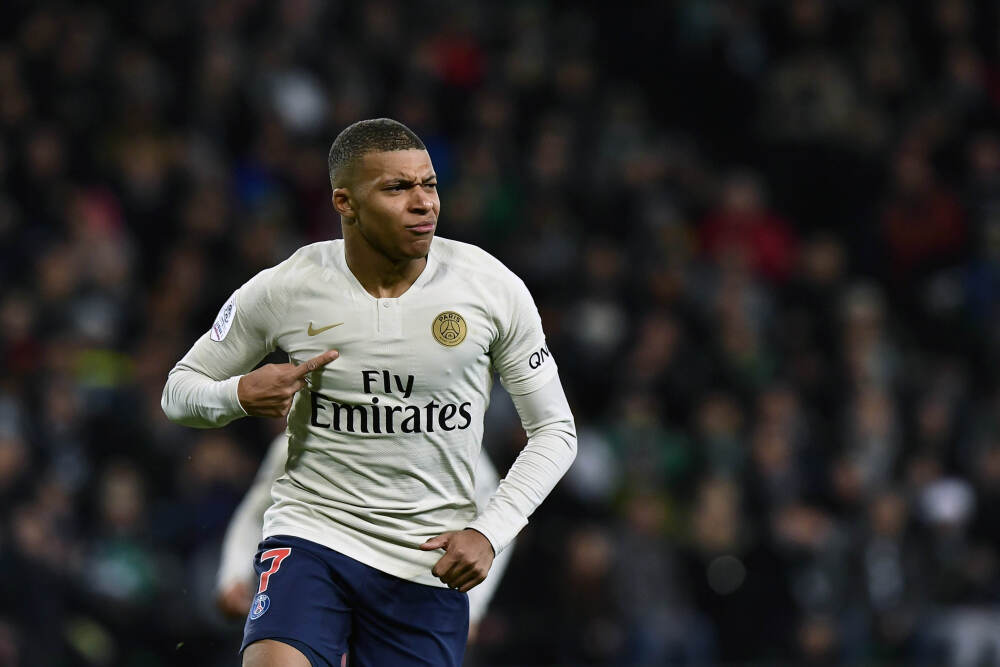 阿迪达斯品牌第三季度北美销售额增长8%